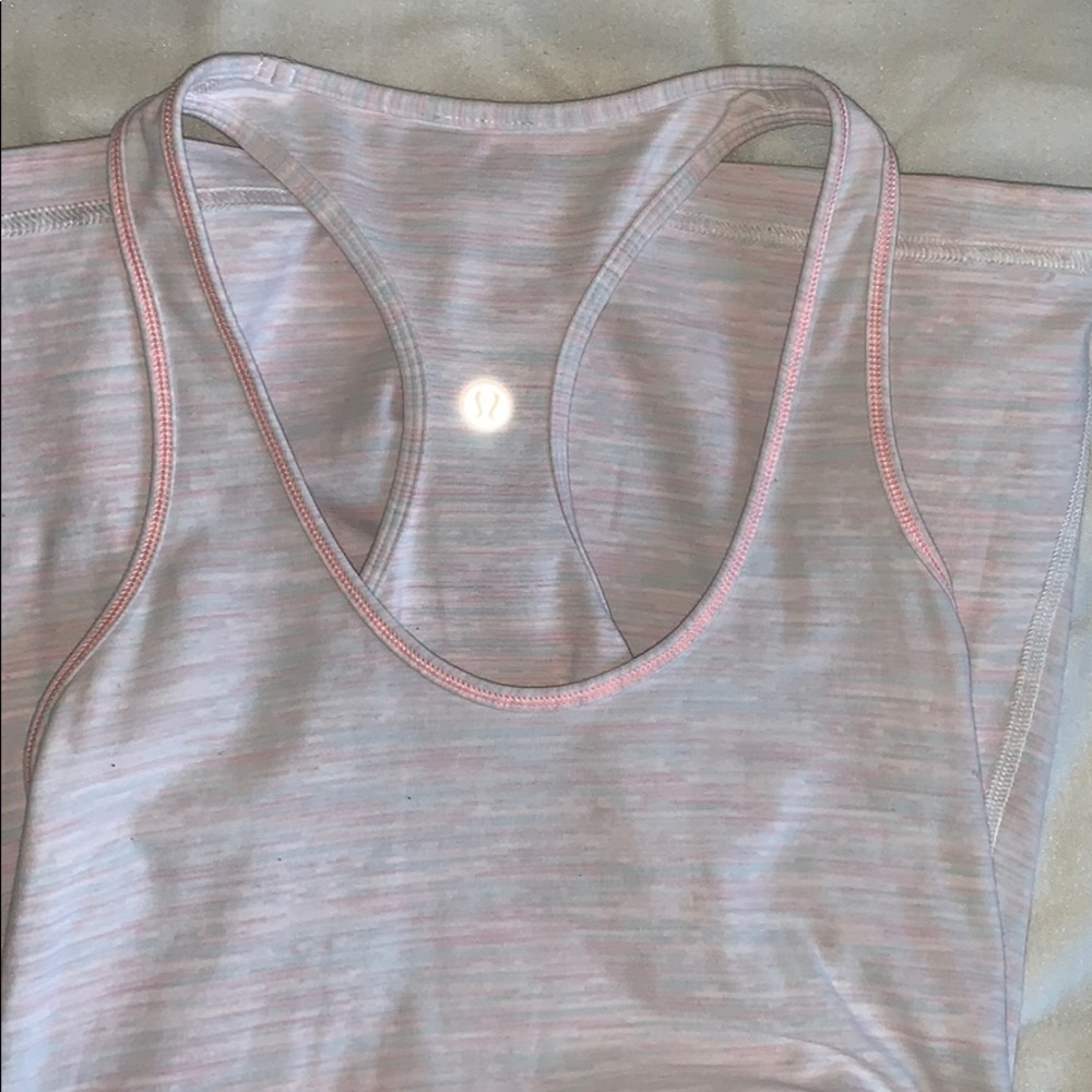 Lululemon tank